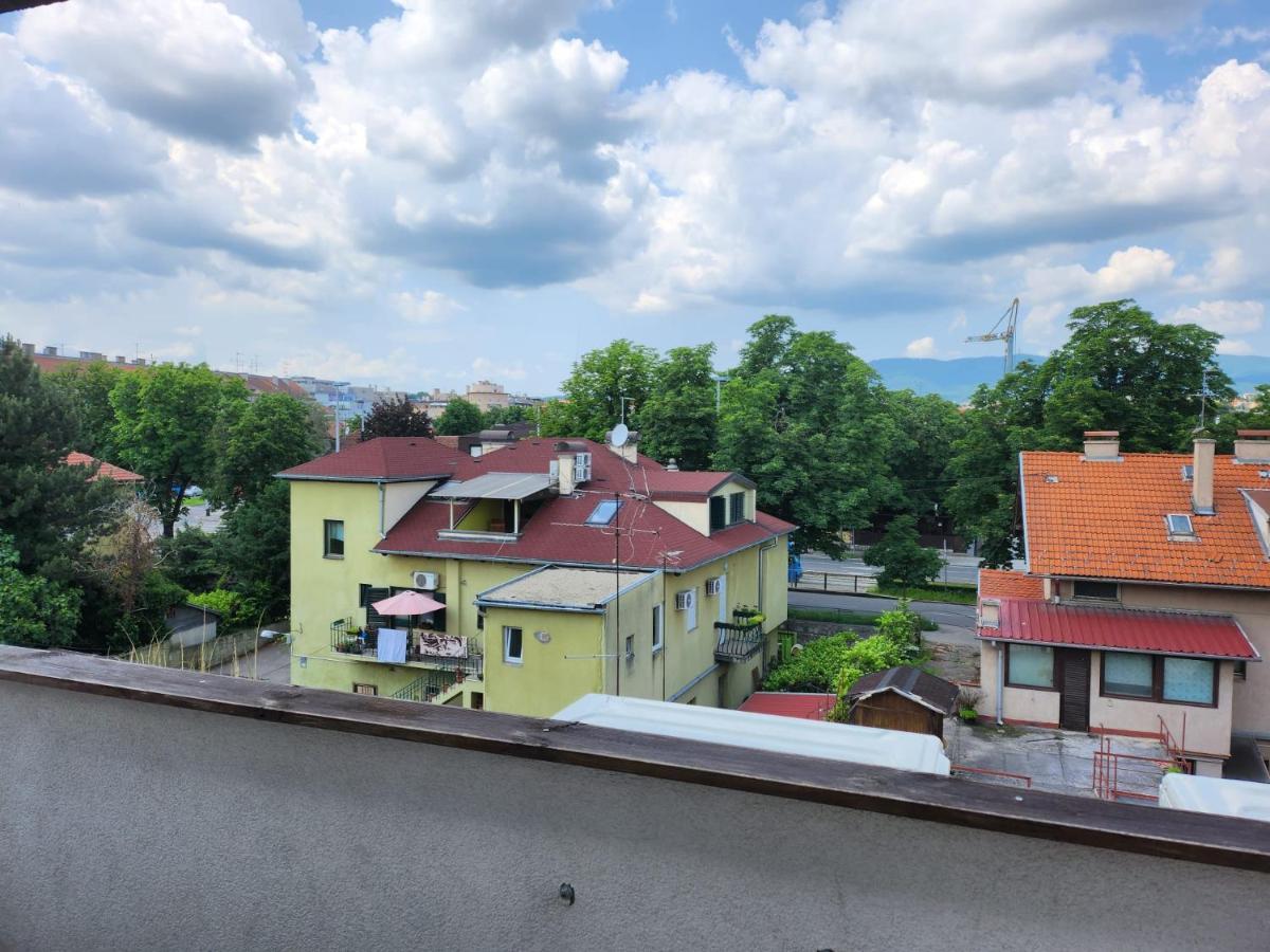 Apartman Buzanova 001 Zagreb Exterior foto