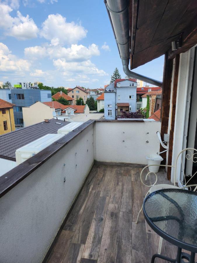 Apartman Buzanova 001 Zagreb Exterior foto